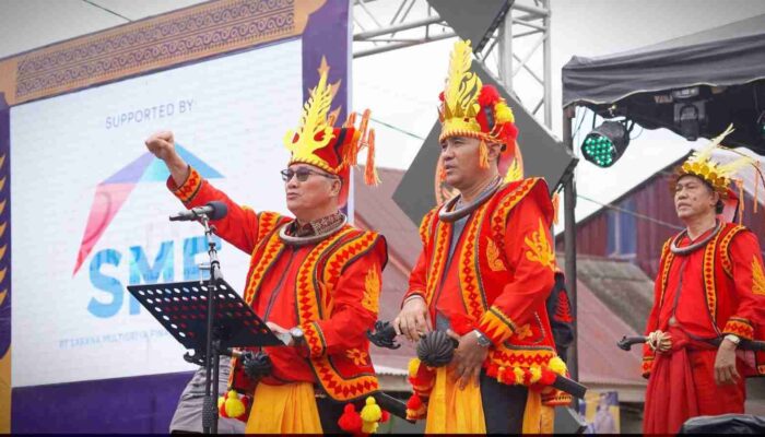Bupati Nisel Bersama Wabup Nisel Resmi Membuka Pergelaran Akbar Maniamolo Fest Tahun 2026