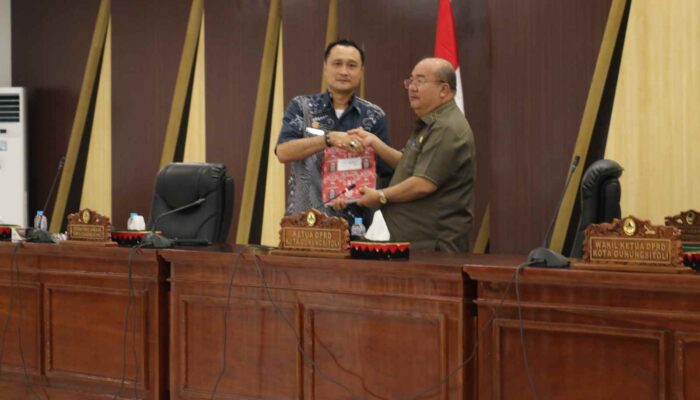 DPRD Kota Gunungsitoli Gelar Rapat Paripurna: Bahas Laporan Reses dan Tiga Agenda Strategis