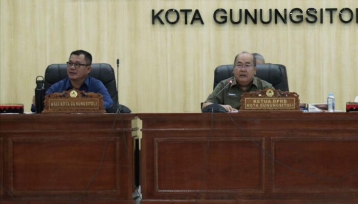 Rapat Paripurna Gunungsitoli: Wali Kota Apresiasi Sinergi DPRD Atas Raihan Opini WTP 8 Kali Berturut-turut