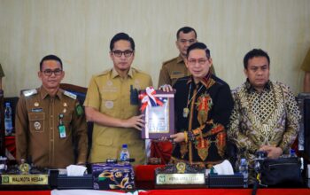 Walikota Rico Paparkan Strategi Efisiensi APBD 2025, Tanpa Utang Fokus Banjir dan Digitalisasi PAD