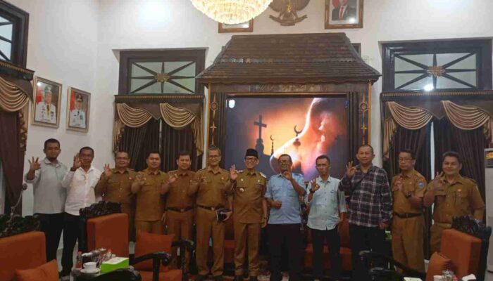 Bupati OKU Terima Audiensi DPC KSPSI, Dukung Pelantikan Pengurus Dan Seminar Ketenagakerjaan