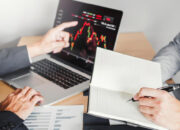 Mengisi Akhir Pekan dengan Efektif: Cara Melakukan Evaluasi Jurnal Trading untuk Meningkatkan Konsistensi