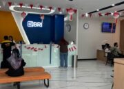 Sambut HUT ke-81 RI, BRI BO Cempaka Mas Semarakkan Kantor dengan Dekorasi Nuansa Merah Putih