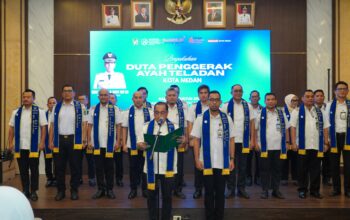 Wali Kota Medan Dikukuhkan Jadi Duta Penggerak Ayah Teladan