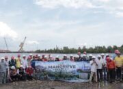 Menjaga Mangrove, Mengamankan Masa Depan: SUCOFINDO Dukung Konservasi Pesisir di Kalimantan Selatan