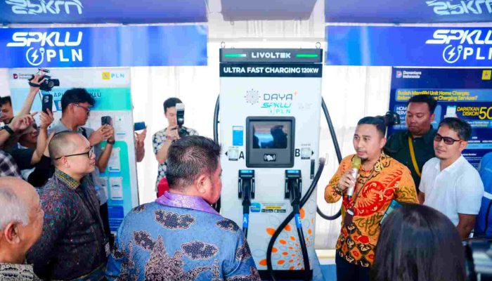 Mobil Listrik di Sumsel Tumbuh Dua Kali Lipat, PLN Perkuat Layanan melalui SPKLU Center Pertama di Sumsel