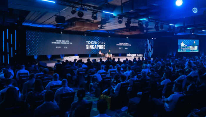 FLOQ Hadir di TOKEN2049 Singapore 2026, Momentum Besar Industri Kripto Global