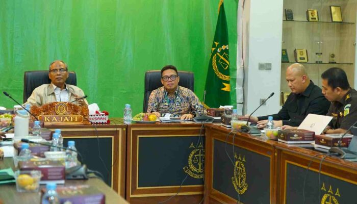 Kawal Proyek Strategis, Kajati Sumut Pimpin Rakor Percepatan Peningkatan Tata Guna Air Bersama BBWS