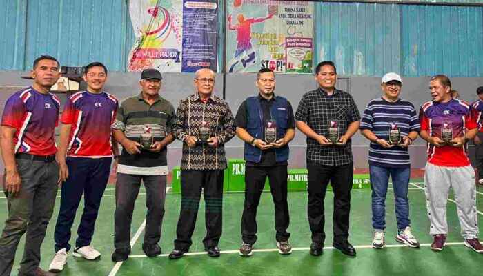 Julis Amitra-Taufik Juara Kelas B Turnamen PB Mitra Sporty Medan, Kadispora dan Ketua KONI Siap Dukung Bulutangkis