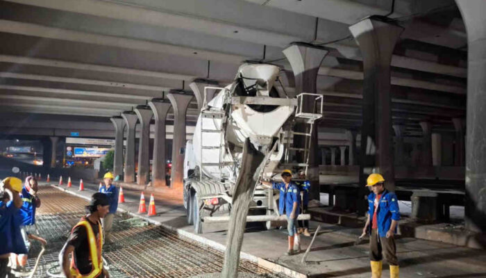 PT Jasamarga Tollroad Maintenance Lakukan Preservasi Jalan Tol Jakarta – Cikampek, Pengguna Jalan Diimbau Antisipasi Perjalanan